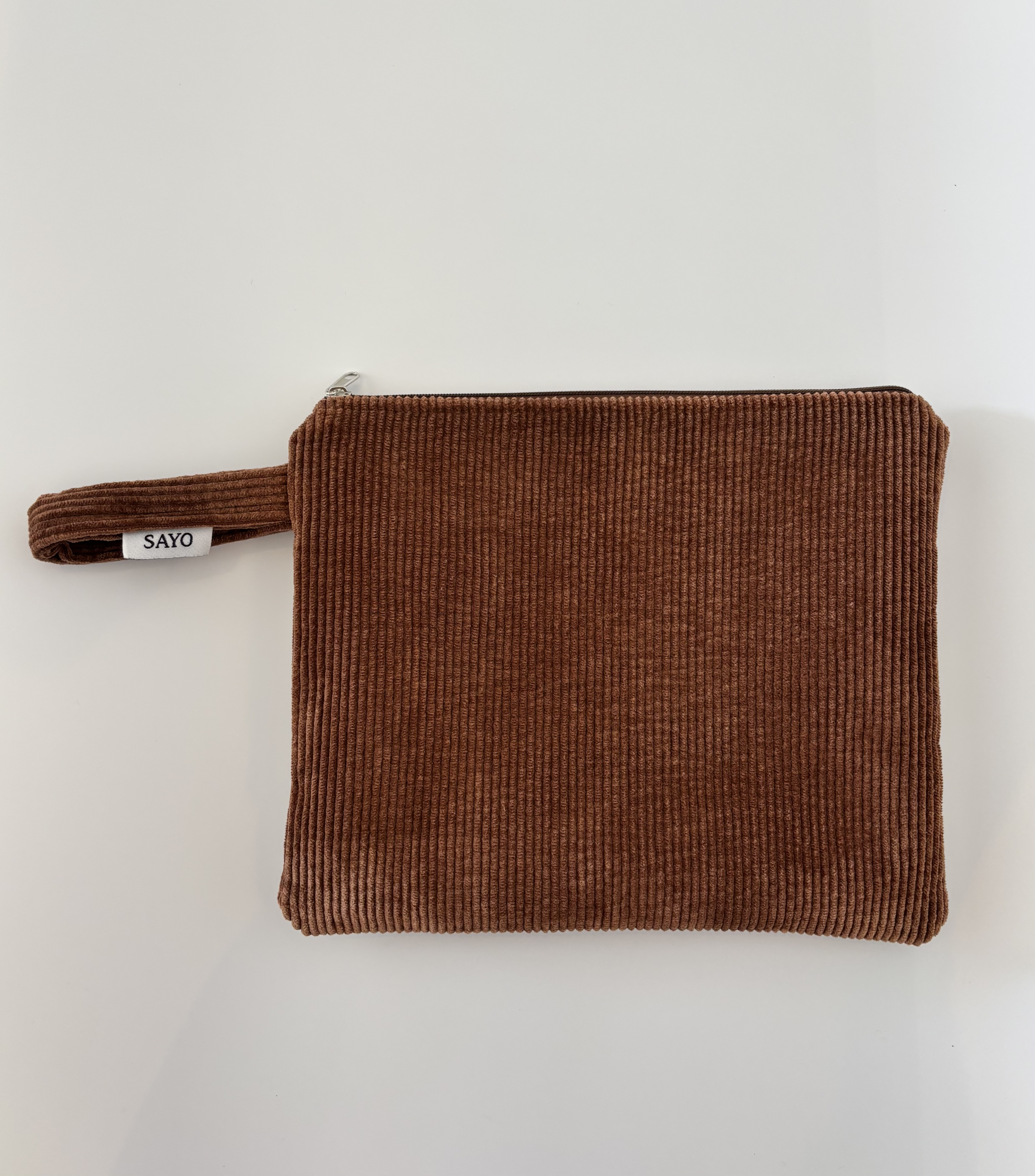 CINNAMONWRL01 CINNAMON Wristlet Bag Small - Image 1