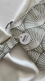 SAGE BLOOM Wristlet bag Small - Image 2