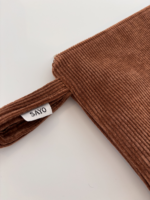 CINNAMON Wristlet Bag Small - Image 3