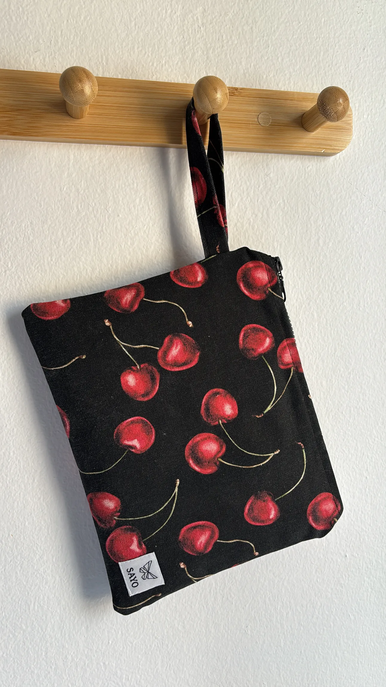 φγ CHERRIES - Image 1